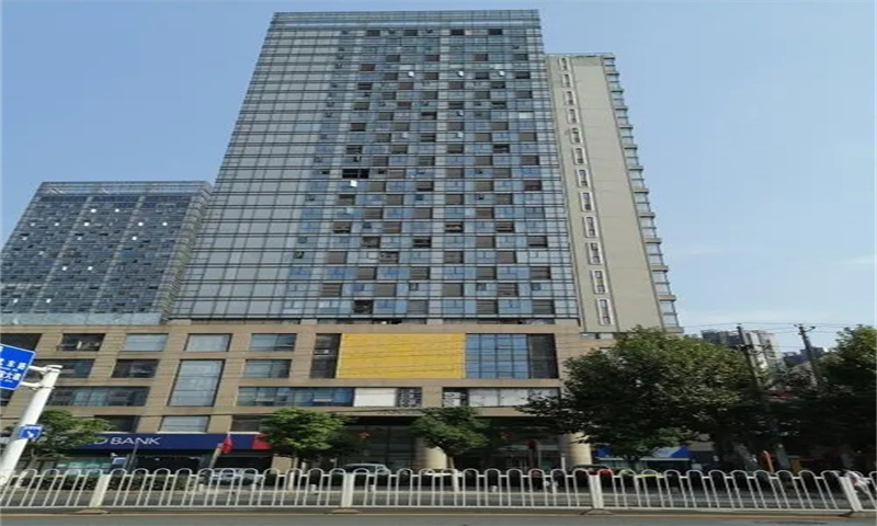 ​  武汉市武昌区水岸国际写字楼：商务办公的新选择