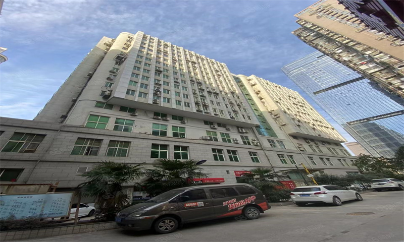 ​兴城大厦：江汉区商务办公的新高地