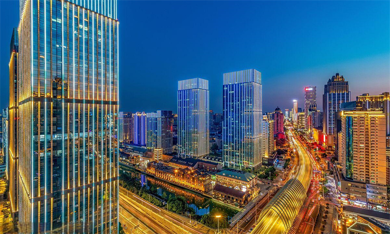 1718605885804518.jpg 汉街总部国际.jpg