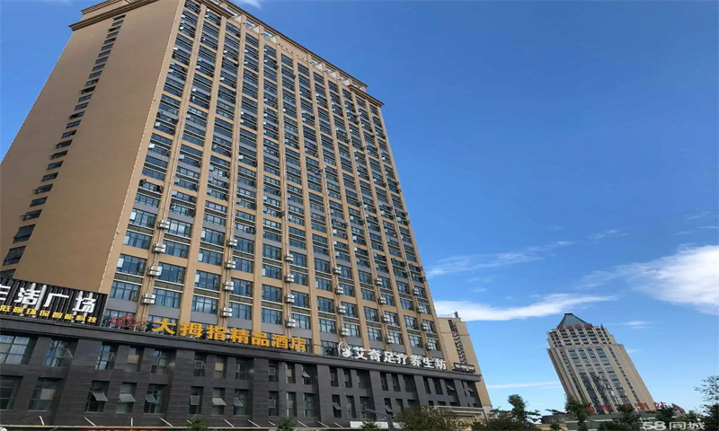 1722320122609312.jpg 大拇指广场.jpg