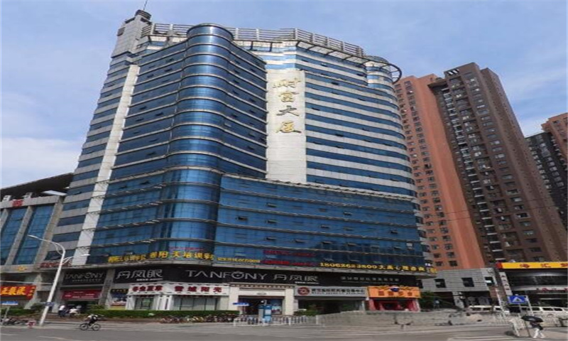 江岸财富大厦：引领江岸商业新潮流 