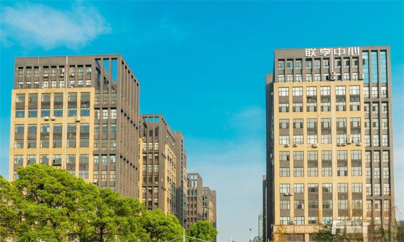 1727667764351120.jpg 联享企业中心.jpg