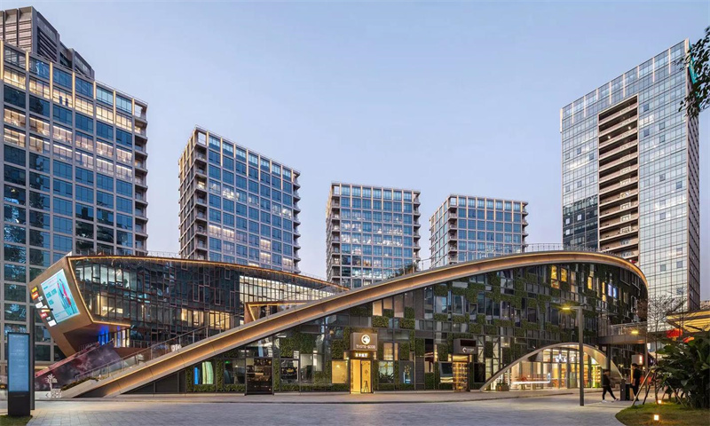 《办公空间决策：租赁还是购买？》